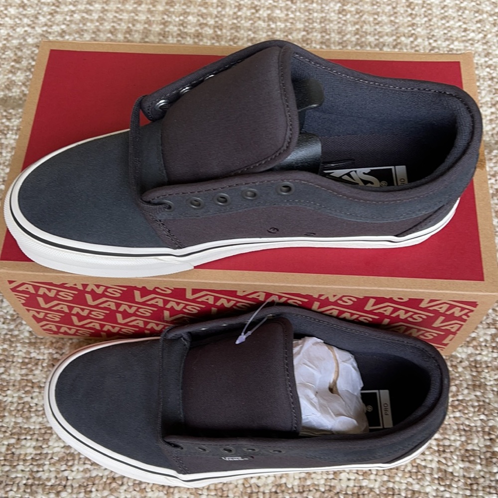 Vans Chukka Low Raven/Marshmallow Men’s - Picture 7 of 16